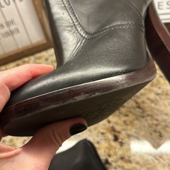 Tory Burch Lanny 110mm Bootie Black Leather Ankle boots - Picture 14 of 17